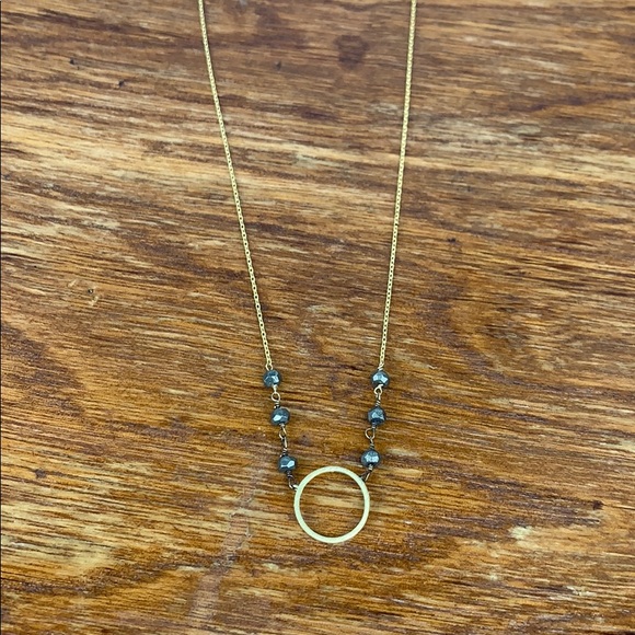 Jewelry - Gold Circle Necklace